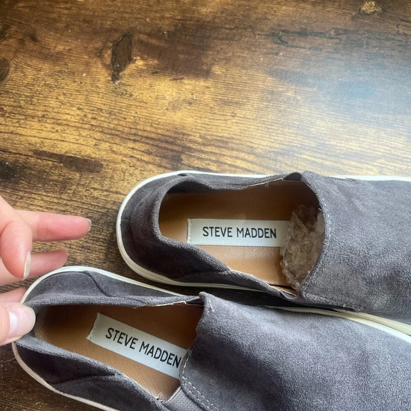 Steve Madden Fayna Gray Suede Slip On Shoes size 7 - Picture 7 of 7